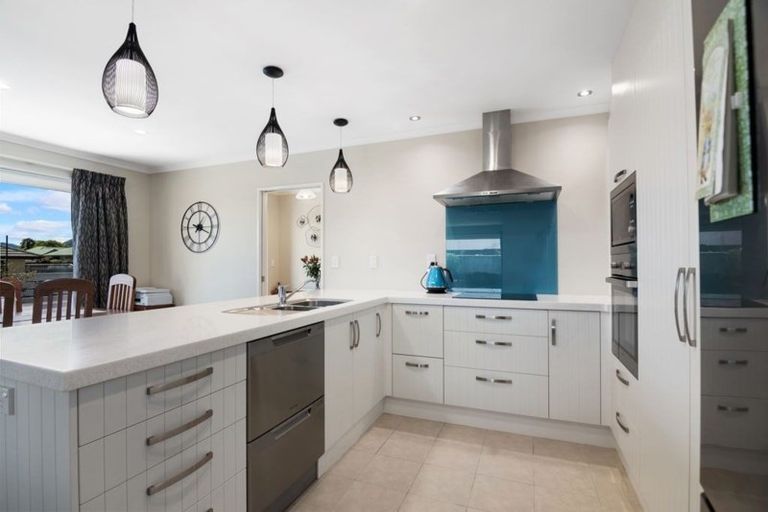 Photo of property in 28 Hammill Grove, Stoke, Nelson, 7011