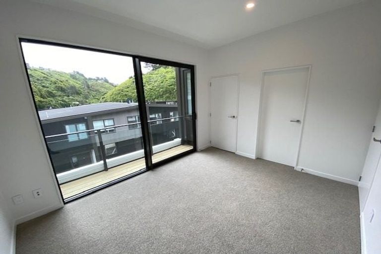 Photo of property in 23 Rua Kai Way, Brooklyn, Wellington, 6021