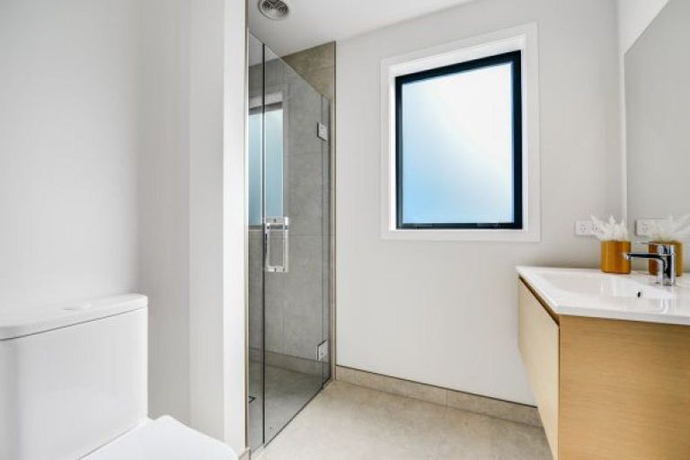 Photo of property in 15 Tiroake Street, Ruakura, 3214