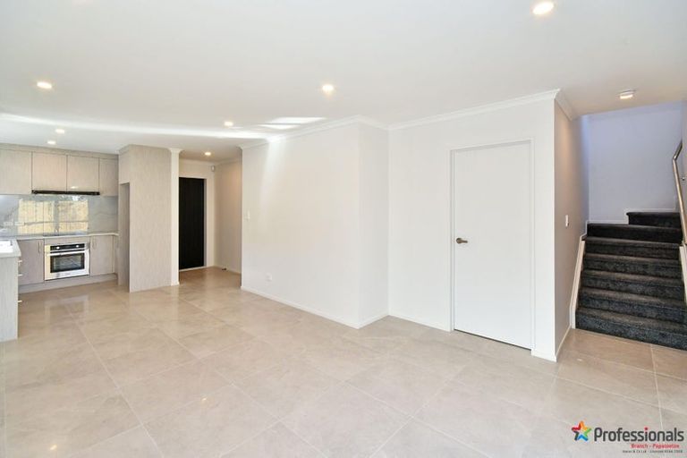 Photo of property in 122e Buckland Road, Mangere East, Auckland, 2024