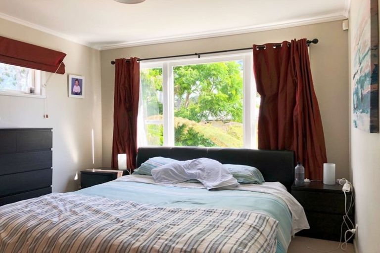 Photo of property in 24 Matama Road, Glen Eden, Auckland, 0602