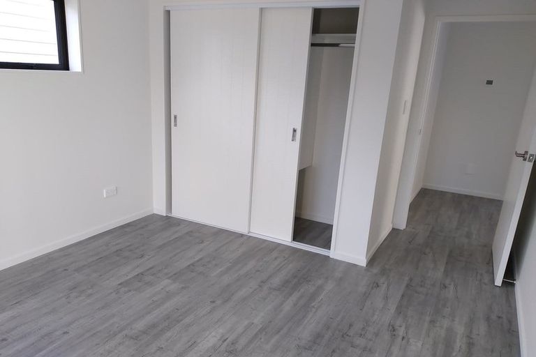 Photo of property in 35d Laurie Avenue, Papakura, 2110