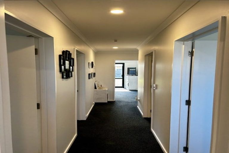 Photo of property in 1 Waireka Street, Pegasus, 7612