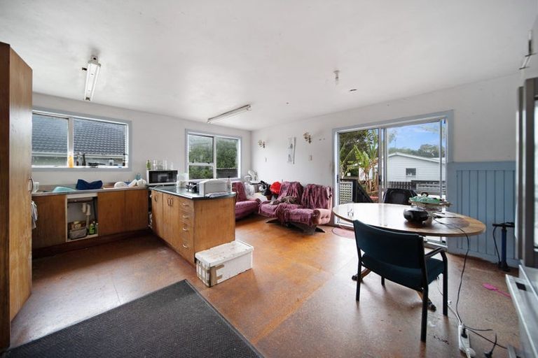 Photo of property in 5 Mikasa Place, Mangere, Auckland, 2022