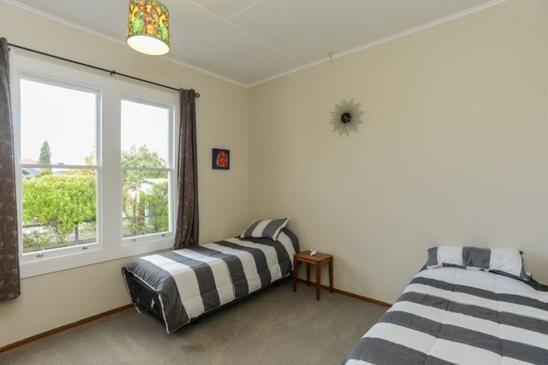 Photo of property in 15 Saint Marys Road, Waipukurau, 4200