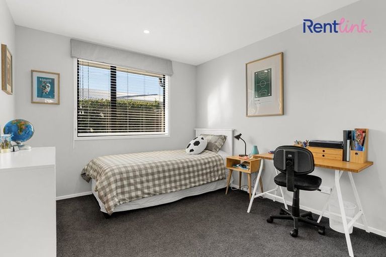 Photo of property in 23 Kahuparere Crescent, Pyes Pa, Tauranga, 3112