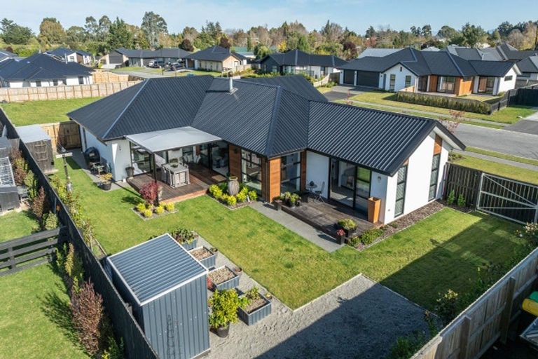 Photo of property in 41 Suffolk Drive, Kirwee, 7571