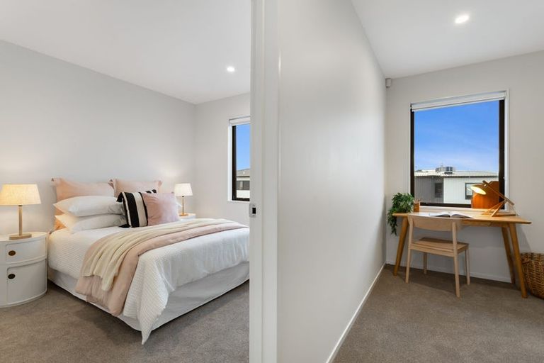 Photo of property in 5 Tana Way, Manurewa, Auckland, 2102