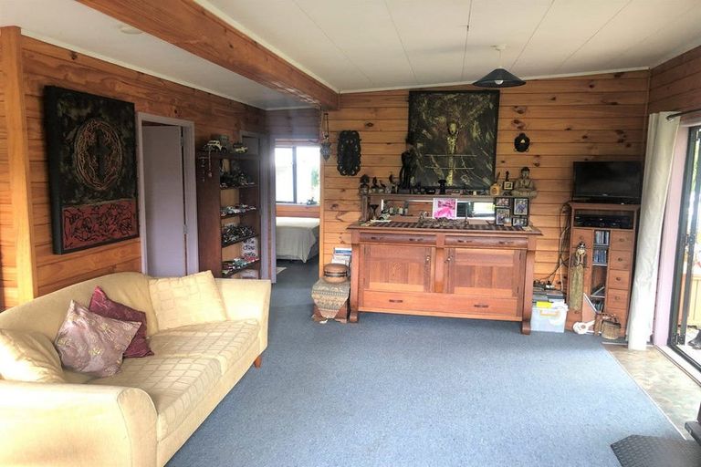 Photo of property in 6 Estaugh Close, Kauri, Kamo, 0185