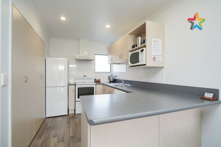 Photo of property in 8a-d Tay Street, Turnbull Thomson Park, Invercargill, 9810
