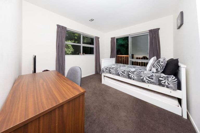 Photo of property in 2/49 Lysander Crescent, Beach Haven, Auckland, 0626