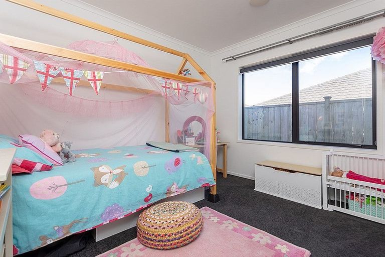 Photo of property in 7 The Landing, Riverhead, 0820
