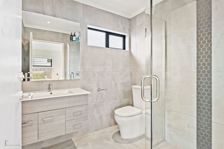 Photo of property in 13 Oioi Road, Hobsonville, Auckland, 0616