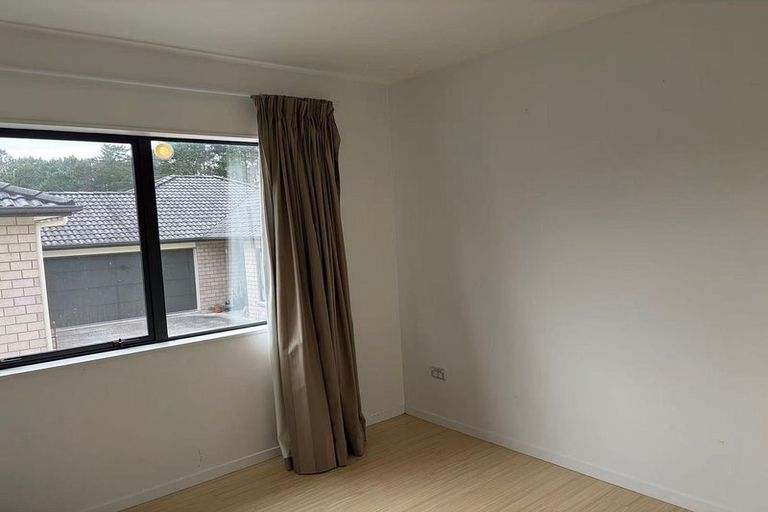 Photo of property in 219a Gills Road, Albany Heights, Auckland, 0632
