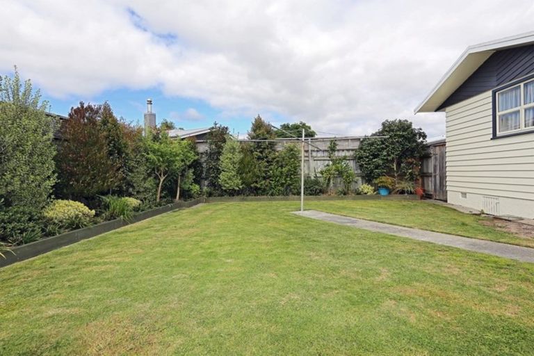 Photo of property in 2 Holyrood Street, Taradale, Napier, 4112
