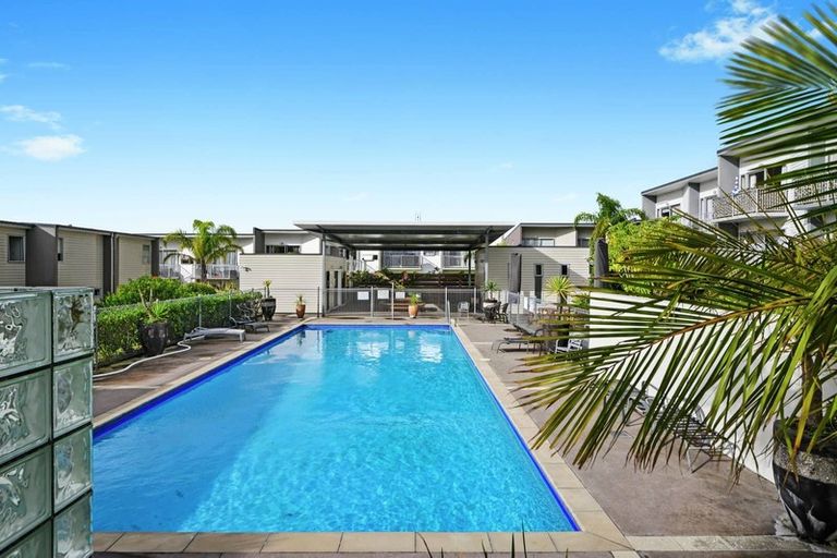 Photo of property in 56/7 Kelvin Hart Drive, East Tamaki, Auckland, 2013
