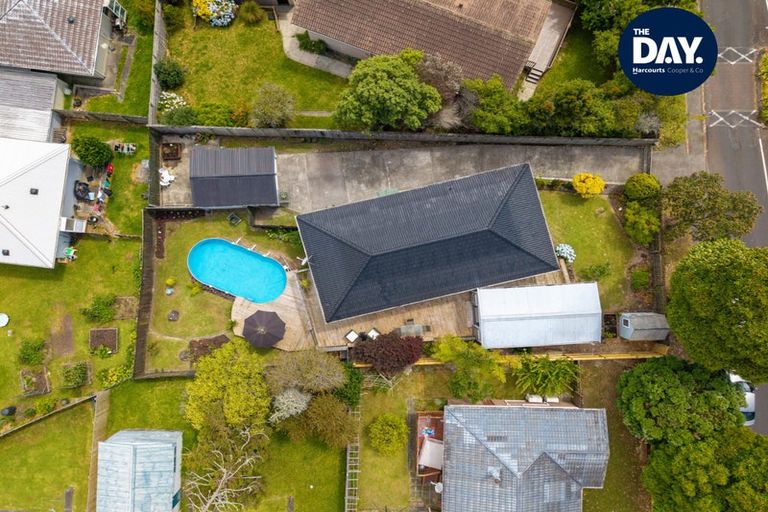 Photo of property in 4 Spinella Drive, Bayview, Auckland, 0629