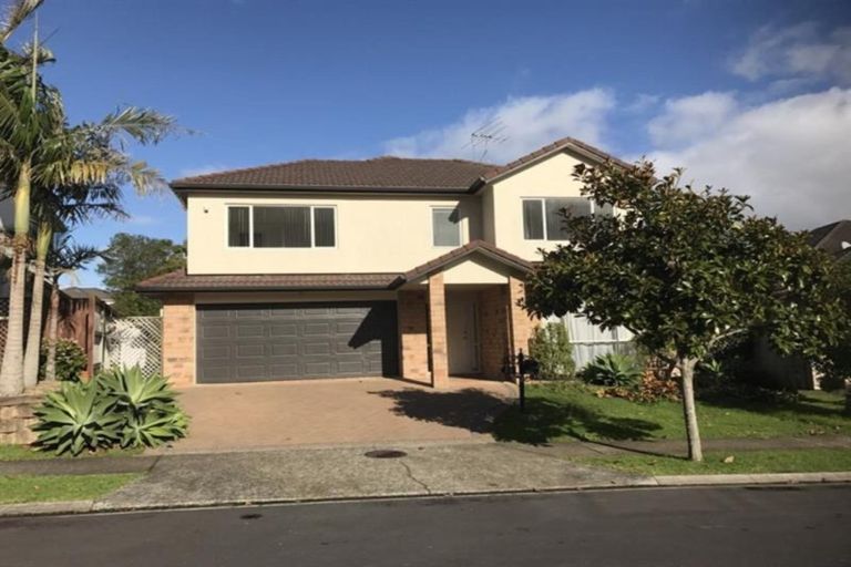 Photo of property in 29 Coachman Drive, Flat Bush, Auckland, 2016