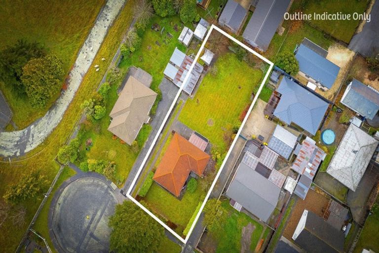 Photo of property in 18 Gregory Avenue, Islington, Christchurch, 8042