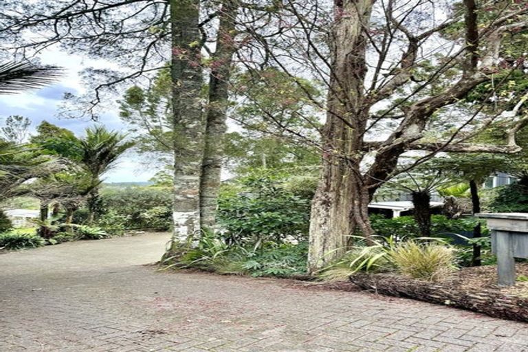 Photo of property in 90 Park Road, Titirangi, Auckland, 0604
