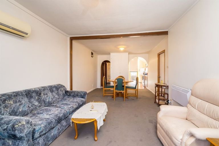 Photo of property in 32 Dundas Street, North Dunedin, Dunedin, 9016