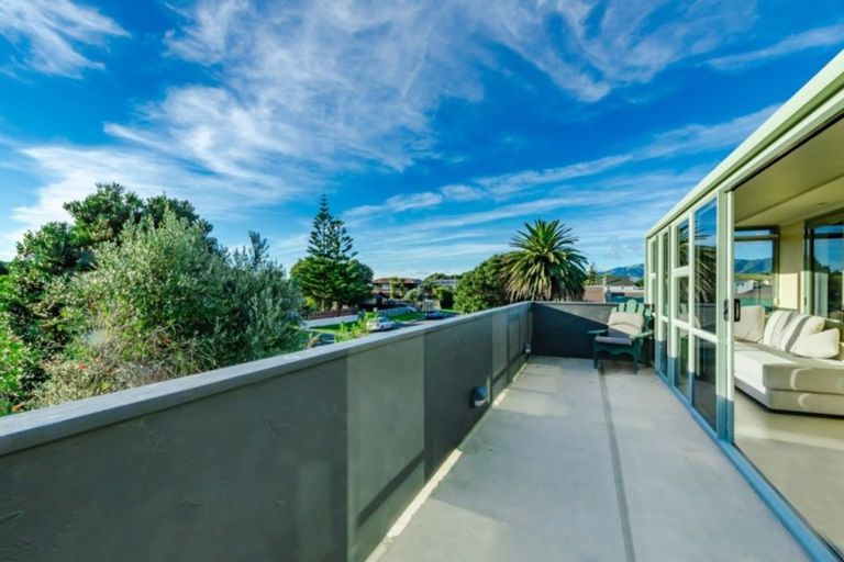 Photo of property in 184 Manly Street, Paraparaumu Beach, Paraparaumu, 5032