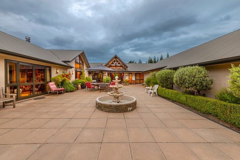Photo of property in 117 Riverbank Road, Wanaka, 9382