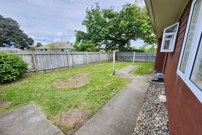 Photo of property in 16a Aberdeen Avenue, Takaro, Palmerston North, 4412