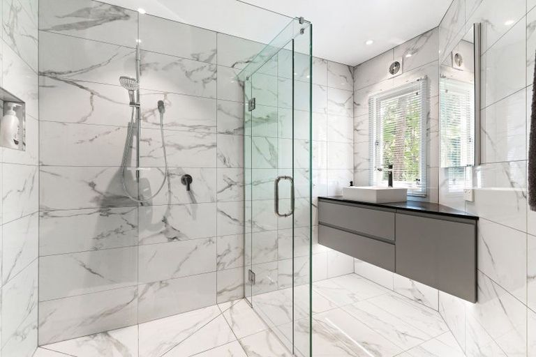 Photo of property in 32 Papawai Road, Papawai, Greytown, 5794