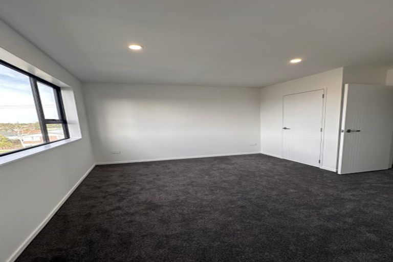 Photo of property in 1/2a Cambridge Road, Manurewa, Auckland, 2102