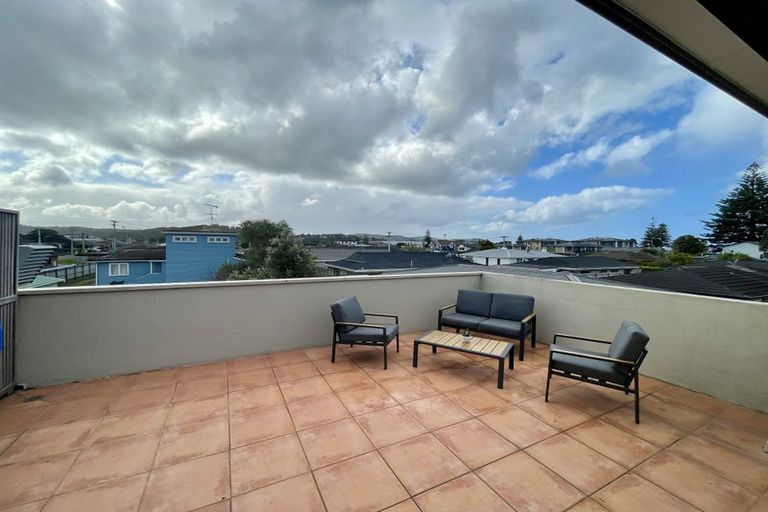 Photo of property in 33f Florence Avenue, Orewa, 0931