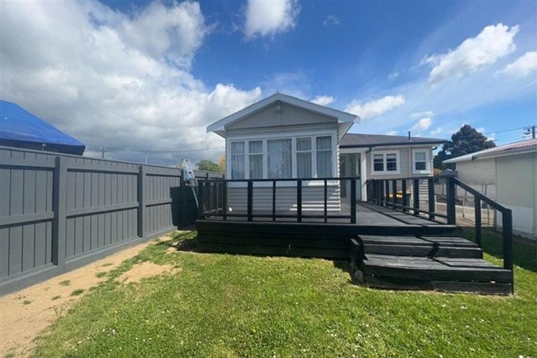 Photo of property in 8 Konini Street, Levin, 5510