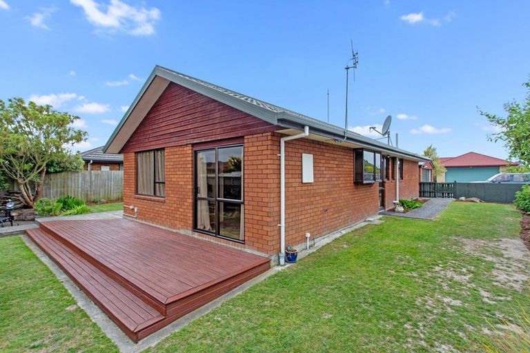 Photo of property in 82 Fairweather Crescent, Kaiapoi, 7630