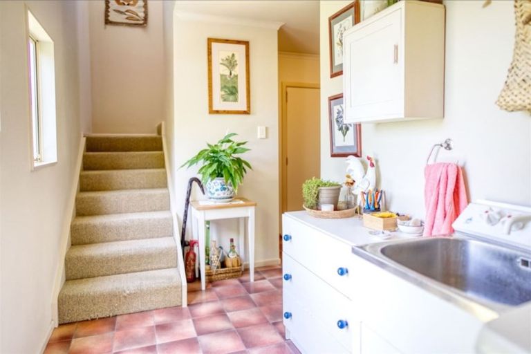 Photo of property in 55 Spencer Avenue, Maketu, 3189