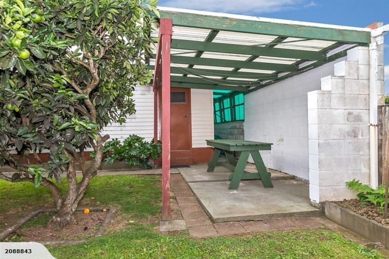 Photo of property in 26 Walworth Avenue, Pakuranga Heights, Auckland, 2010