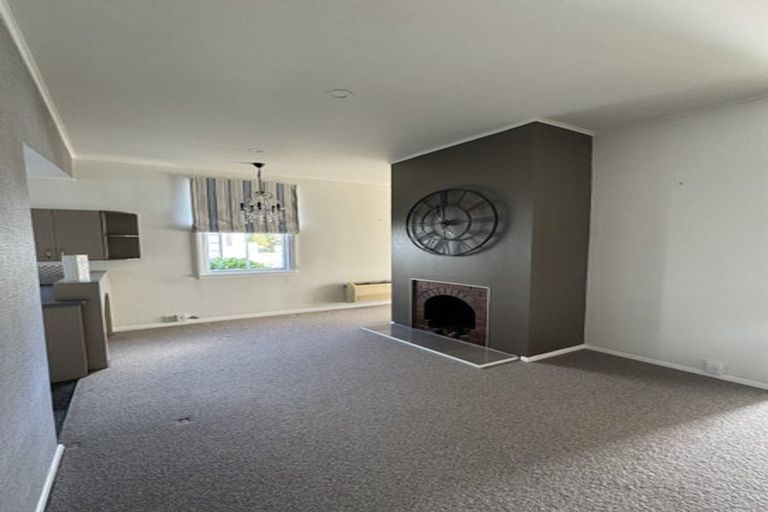 Photo of property in 17 Fernhill Terrace, Wadestown, Wellington, 6012