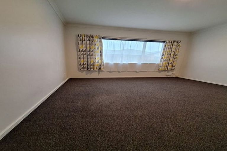 Photo of property in Miramar Villas, 12/6u Brussels Street, Miramar, Wellington, 6022