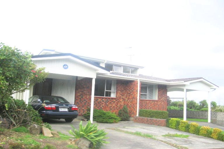 Photo of property in 18b Camellia Terrace, Maungaraki, Lower Hutt, 5010
