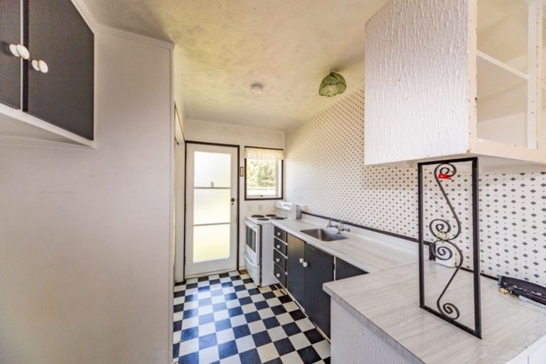 Photo of property in 1/40 Latham Avenue, Pakuranga, Auckland, 2010