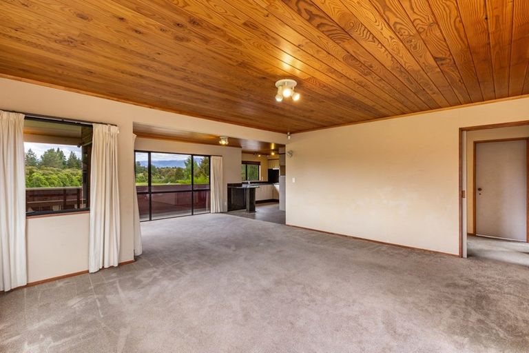 Photo of property in 28 Tahawai Street, Turangi, 3334