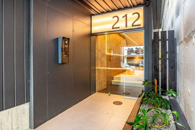 Photo of property in 706/212 Willis Street, Te Aro, Wellington, 6011