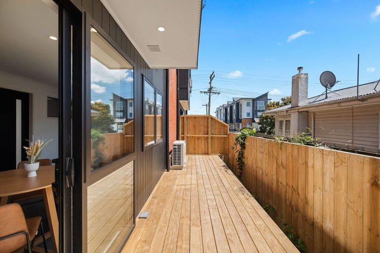 Photo of property in 30u2 Cameron Road, Hamilton East, Hamilton, 3216
