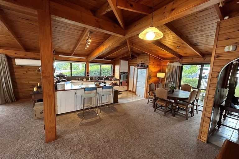 Photo of property in 2019 Whangarei Heads Road, Whangarei Heads, Whangarei, 0174