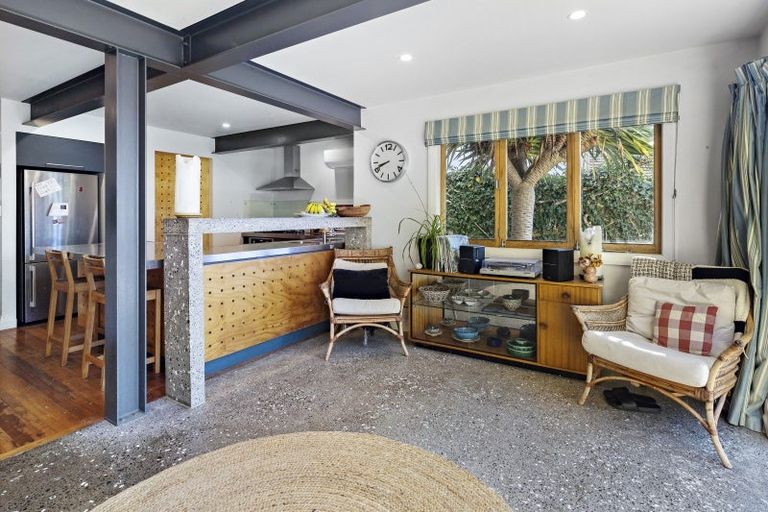 Photo of property in 103 Inglis Street, Seatoun, Wellington, 6022