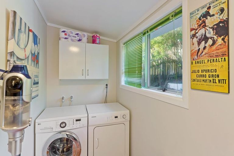 Photo of property in 93 Marine Parade, Paraparaumu Beach, Paraparaumu, 5032