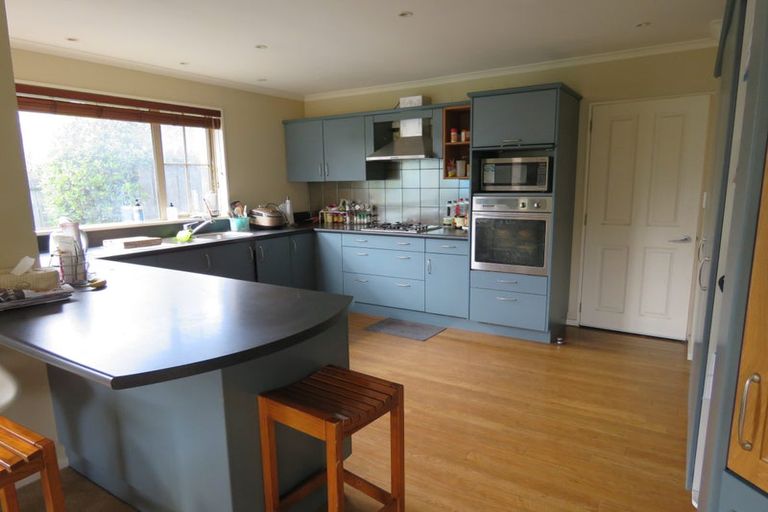 Photo of property in 23 Huntingdon Place, Avonhead, Christchurch, 8042