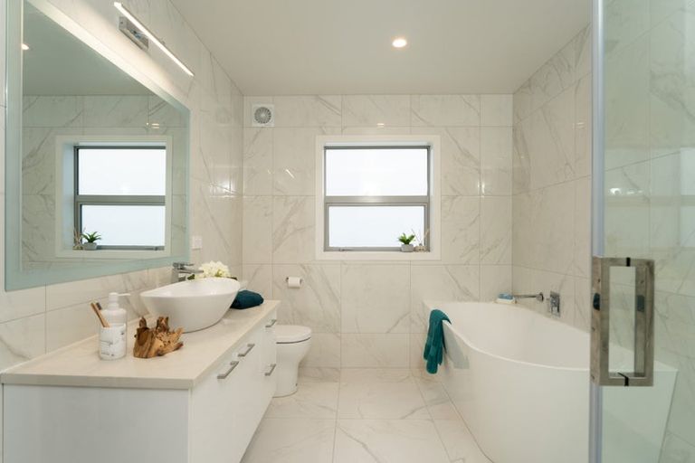 Photo of property in 103 Melksham Drive, Churton Park, Wellington, 6037