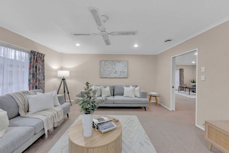 Photo of property in 3 Magellan Rise, Flagstaff, Hamilton, 3210