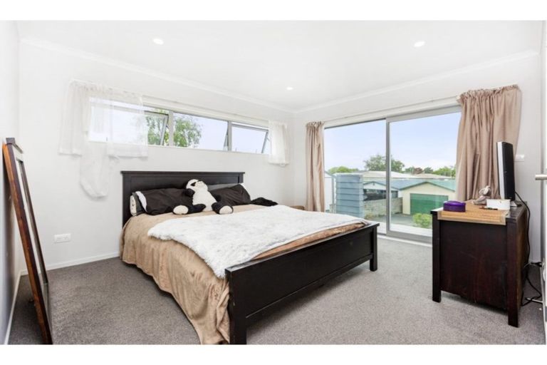 Photo of property in 11u1 Crosher Place, Silverdale, Hamilton, 3216