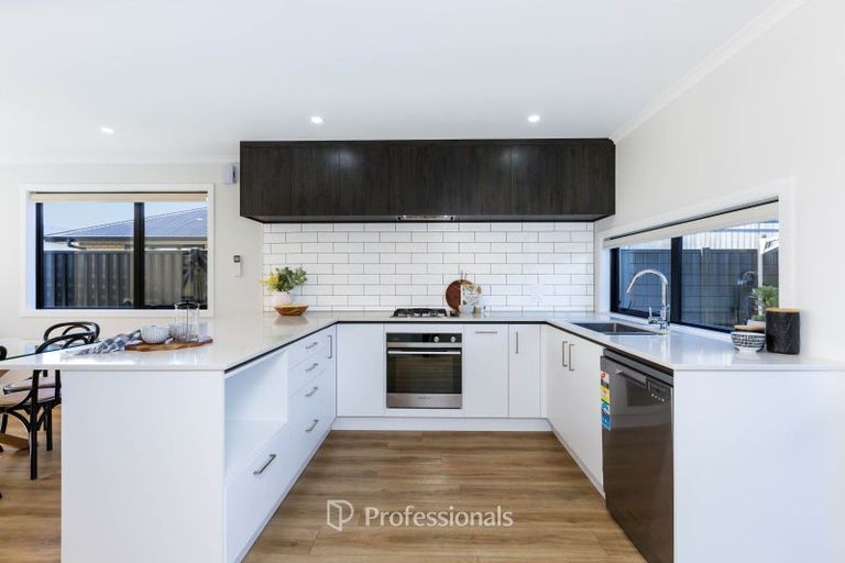 Photo of property in 7 Desert Gold Lane, Wallaceville, Upper Hutt, 5018